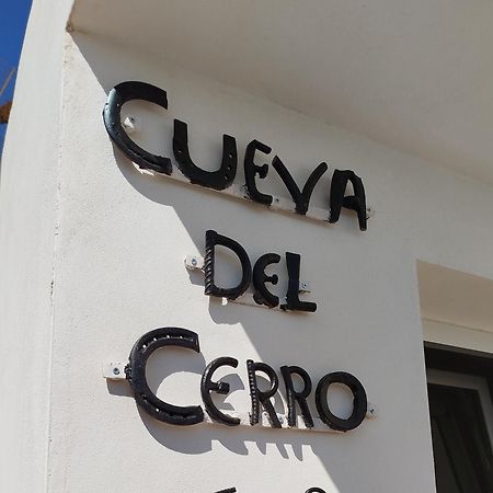 Alojamiento Rural Cueva Del Cerro Casas del Cerro ภายนอก รูปภาพ